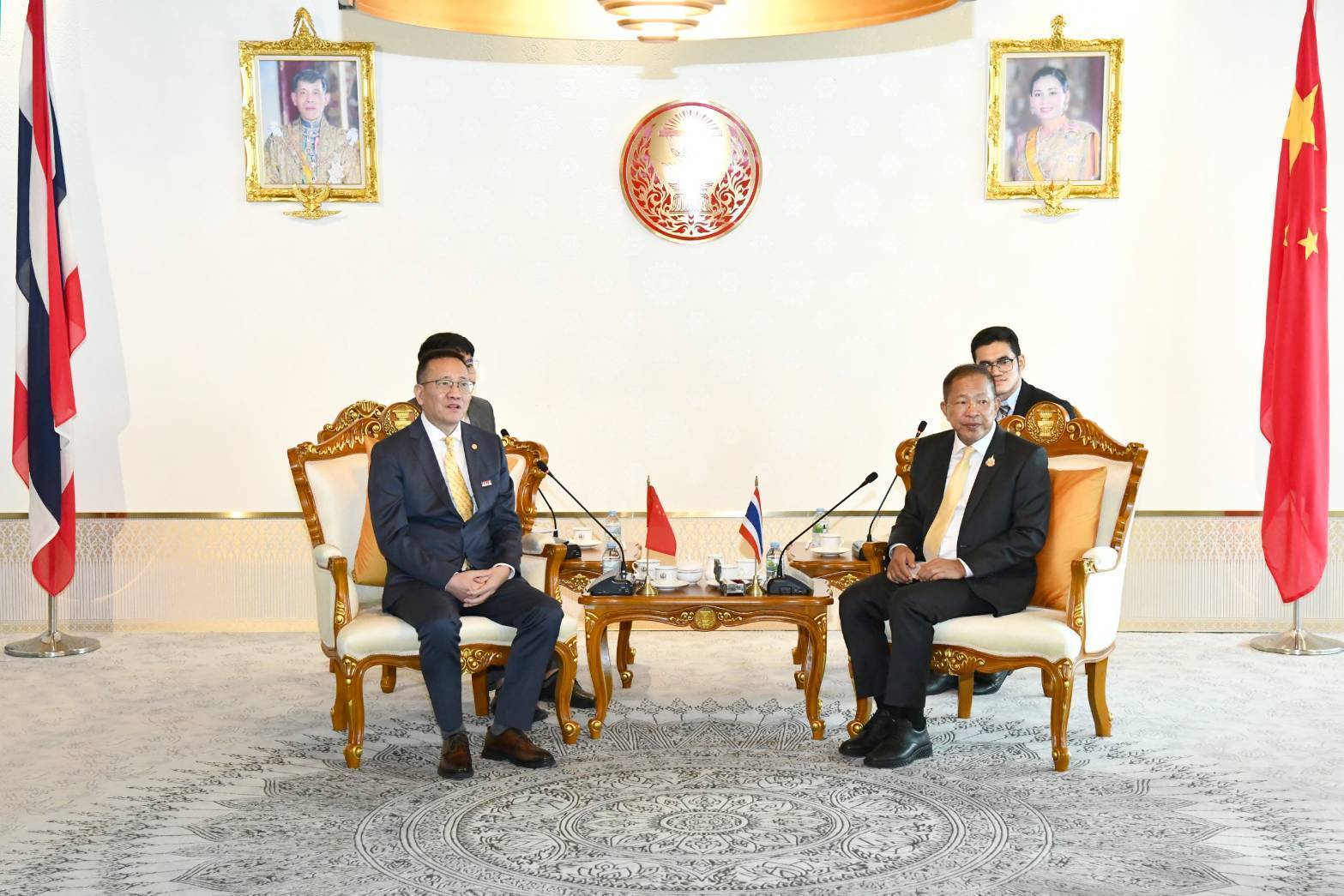 President of the Senate Welcomed Vice-President of Huaqiao University